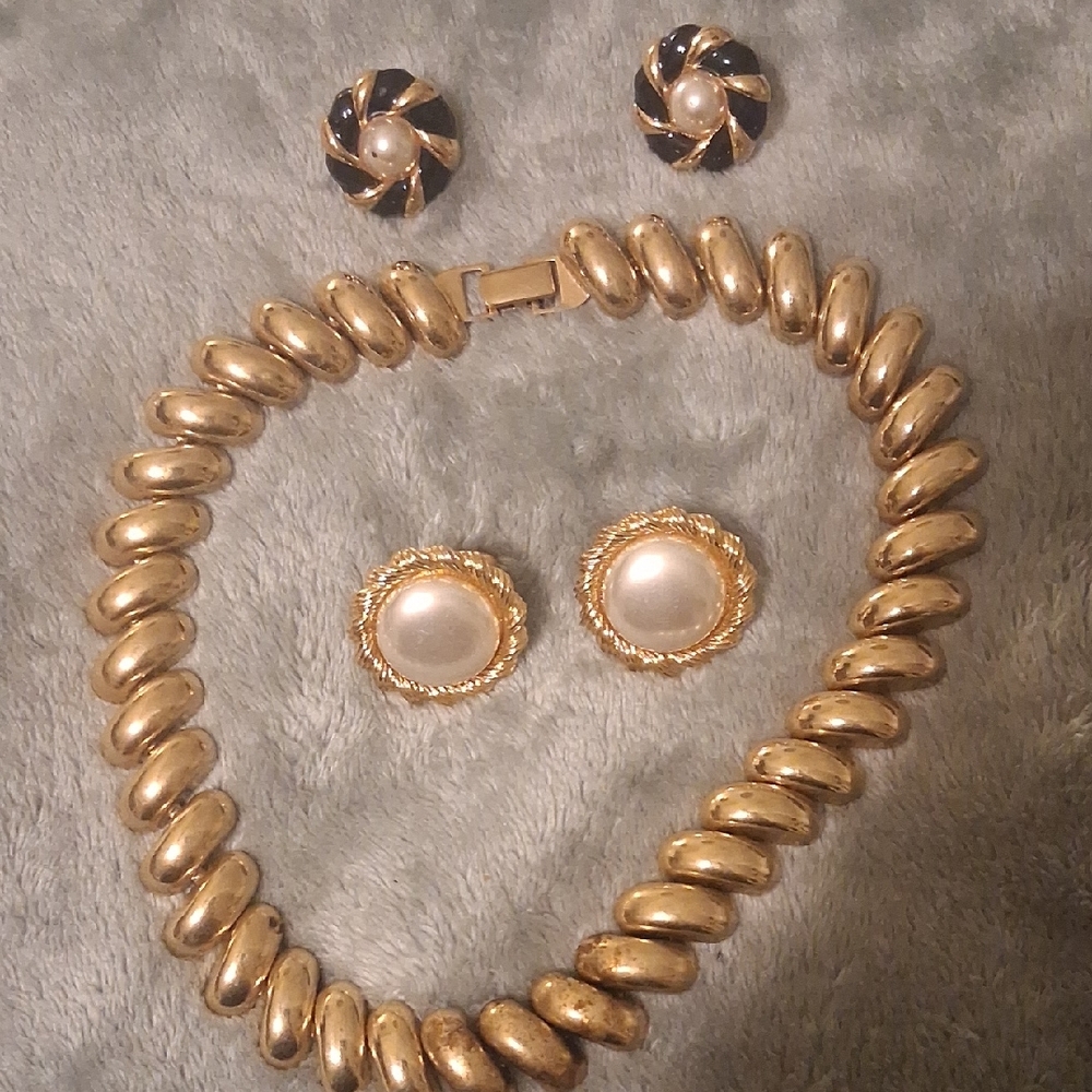 Napier Gold-Tone Twist Necklace with Pearl and Black Accent Earrings